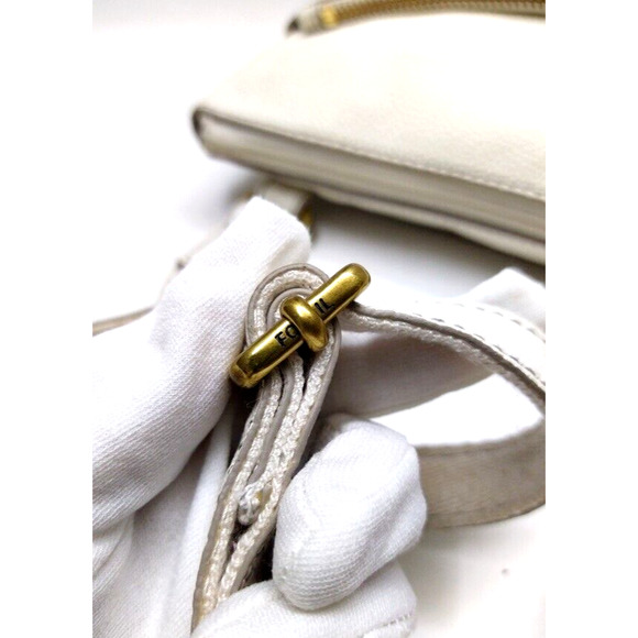 Fossil White Pebbled Leather Zipper Closure Crossbody Bag - Picture 7 of 15